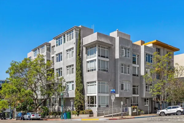 $2,950 | 1918 Columbia Street, Unit 1, San Diego, CA 92101