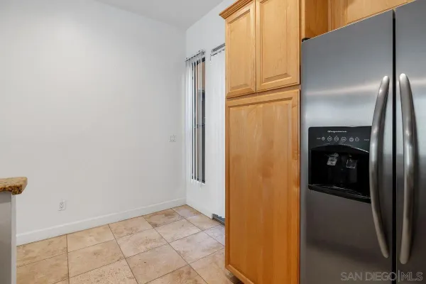 $2,950 | 1918 Columbia Street, Unit 1, San Diego, CA 92101
