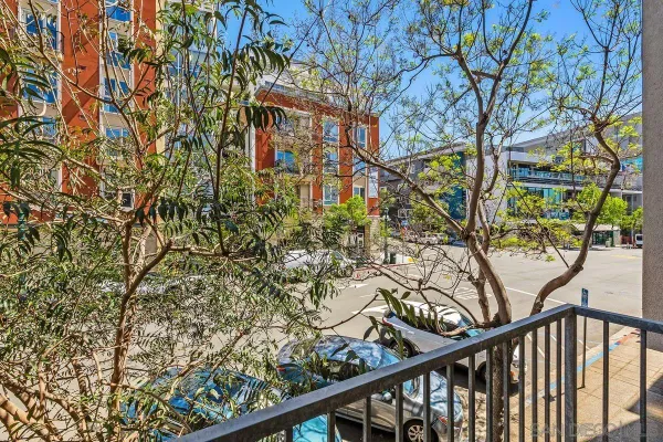 $2,950 | 1918 Columbia Street, Unit 1, San Diego, CA 92101