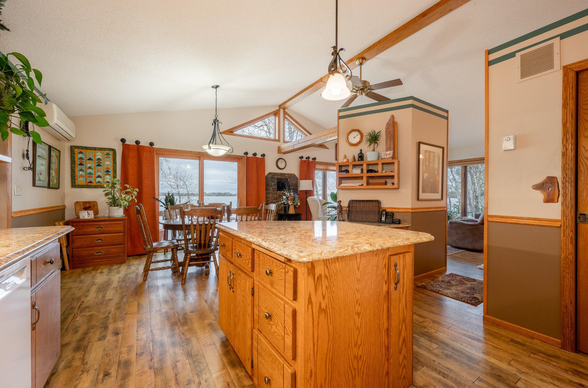 32270 Rabbit Run Cohasset, MN 55721 - Photo 20 of 41