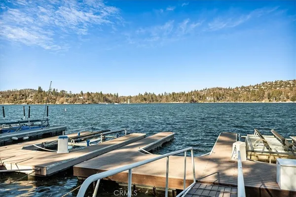 $2,698,000 | 28906 Palisades Drive, Lake Arrowhead, CA 92352