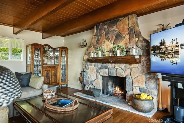 $2,698,000 | 28906 Palisades Drive, Lake Arrowhead, CA 92352