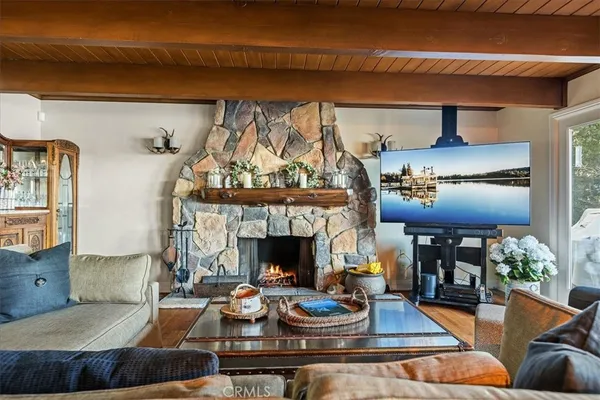 $2,698,000 | 28906 Palisades Drive, Lake Arrowhead, CA 92352