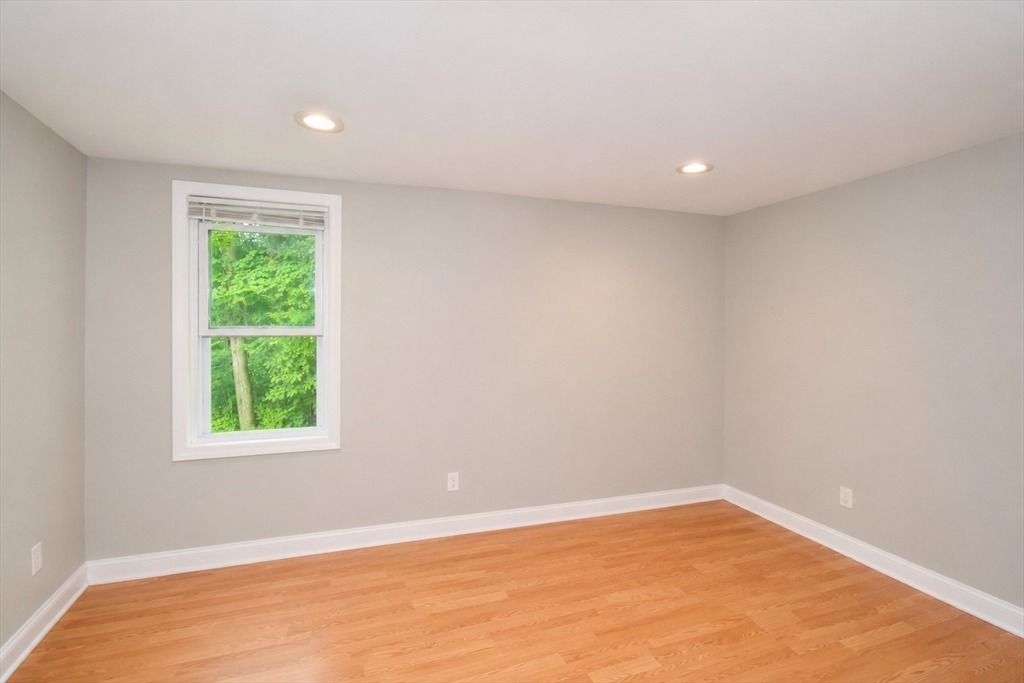 338 Wilbraham Road Hampden, MA 01036 - Photo 27 of 39