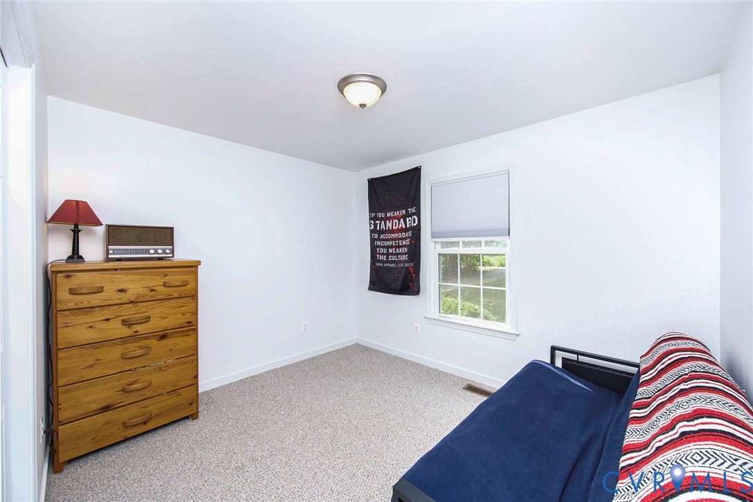 17319 Doggetts Fork Road Ruther Glen, VA 22546 - Photo 17 of 32