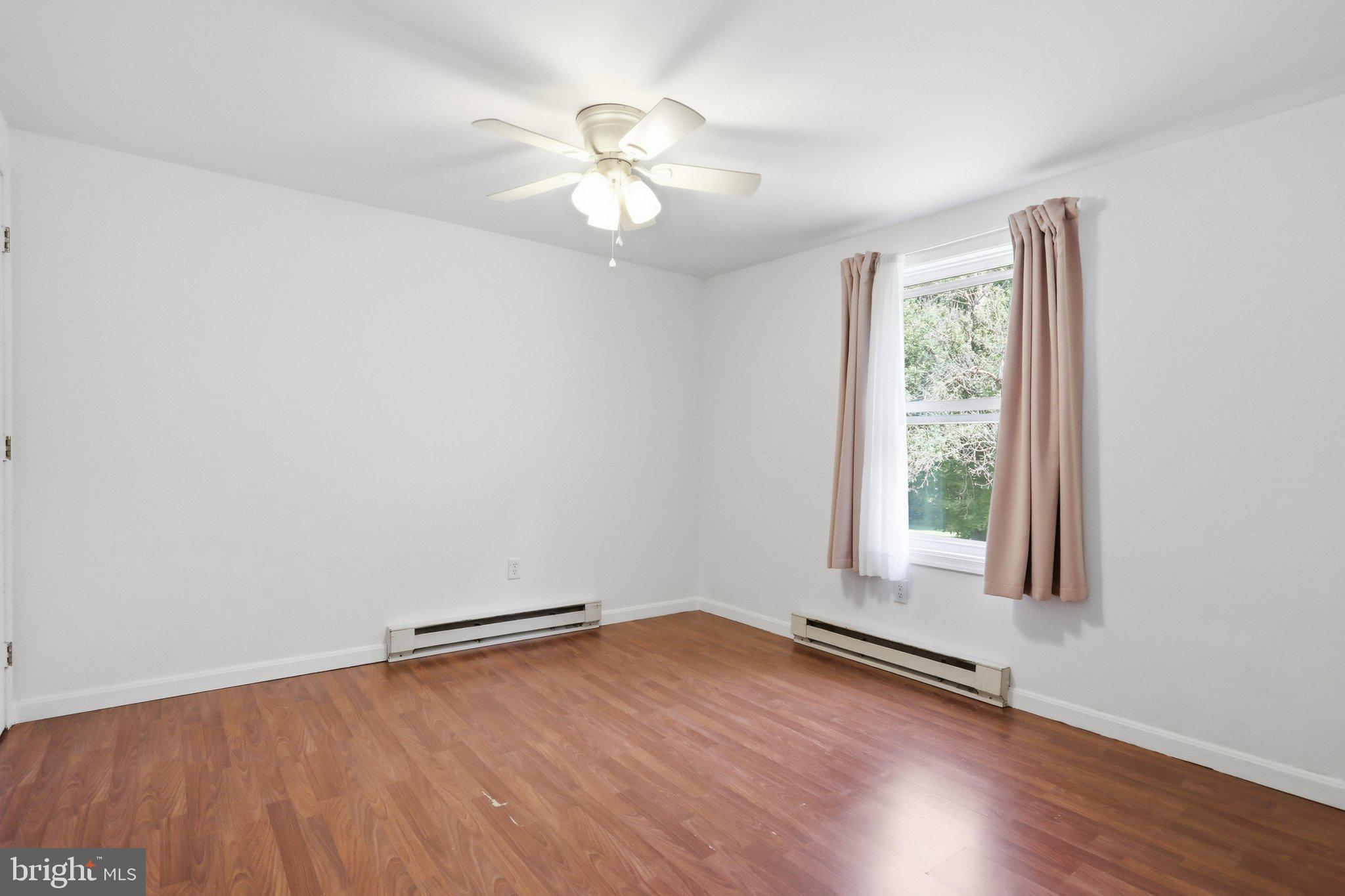 22314 Pondsville Road Smithsburg, MD 21783 - Photo 19 of 46 Gallery Image 19