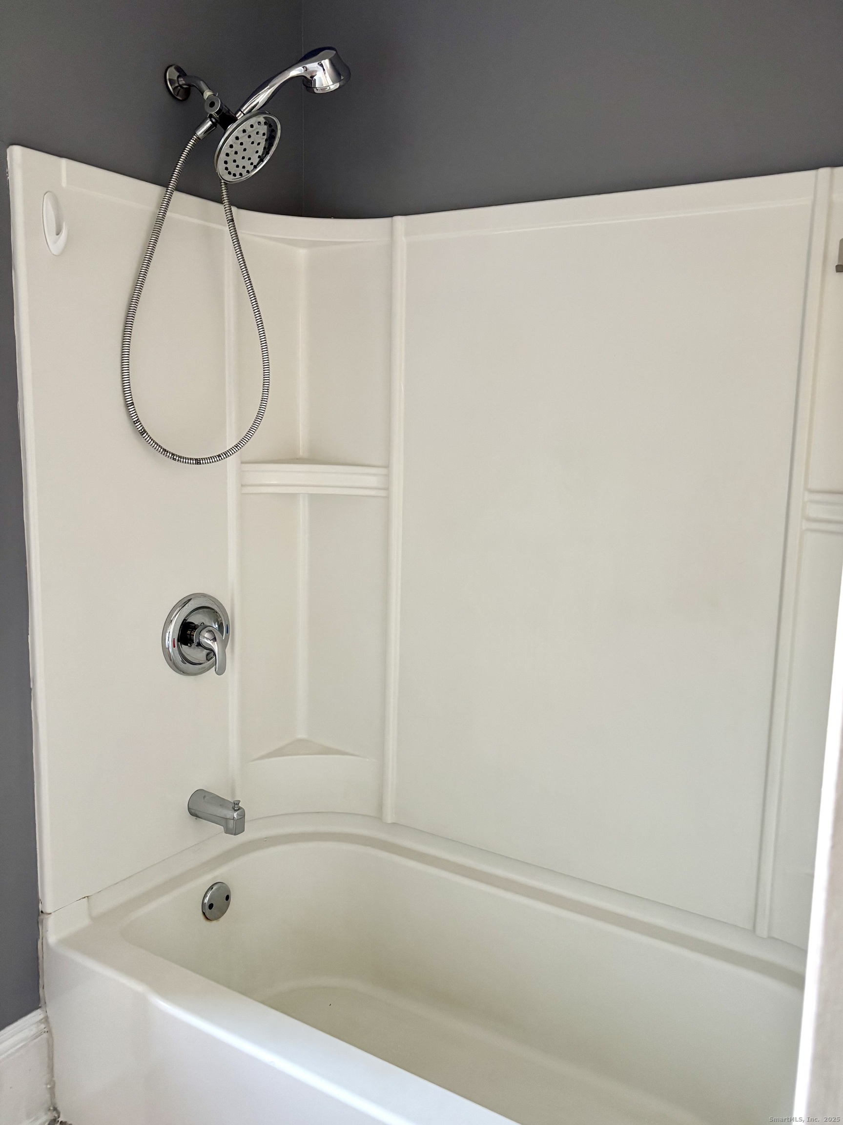 129 Post Road Fairfield, CT 06824 - Photo 14 of 14