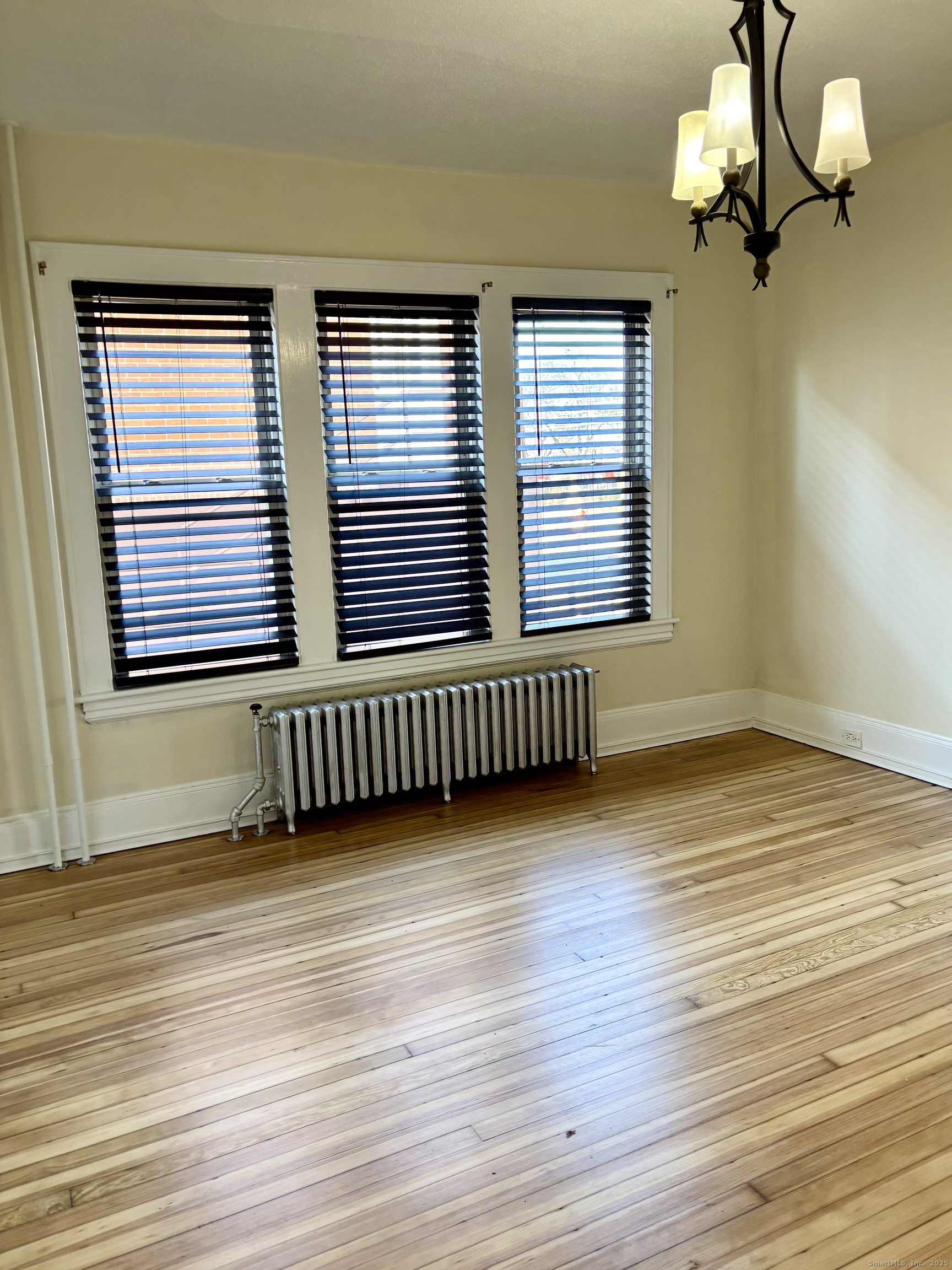 129 Post Road Fairfield, CT 06824 - Photo 3 of 14