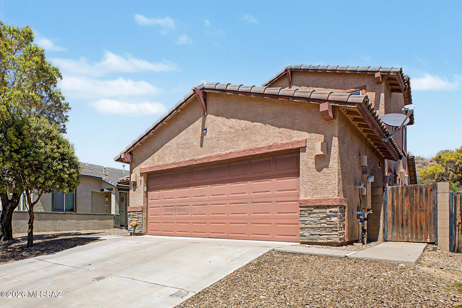 10457 South Boothill Way Vail, AZ 85641 - Photo 2 of 28
