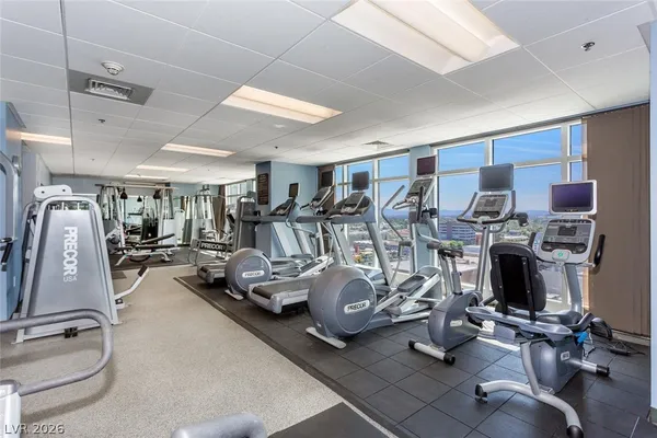 $2,000 | 150 South Las Vegas Boulevard, Unit 1501, Las Vegas, NV 89101