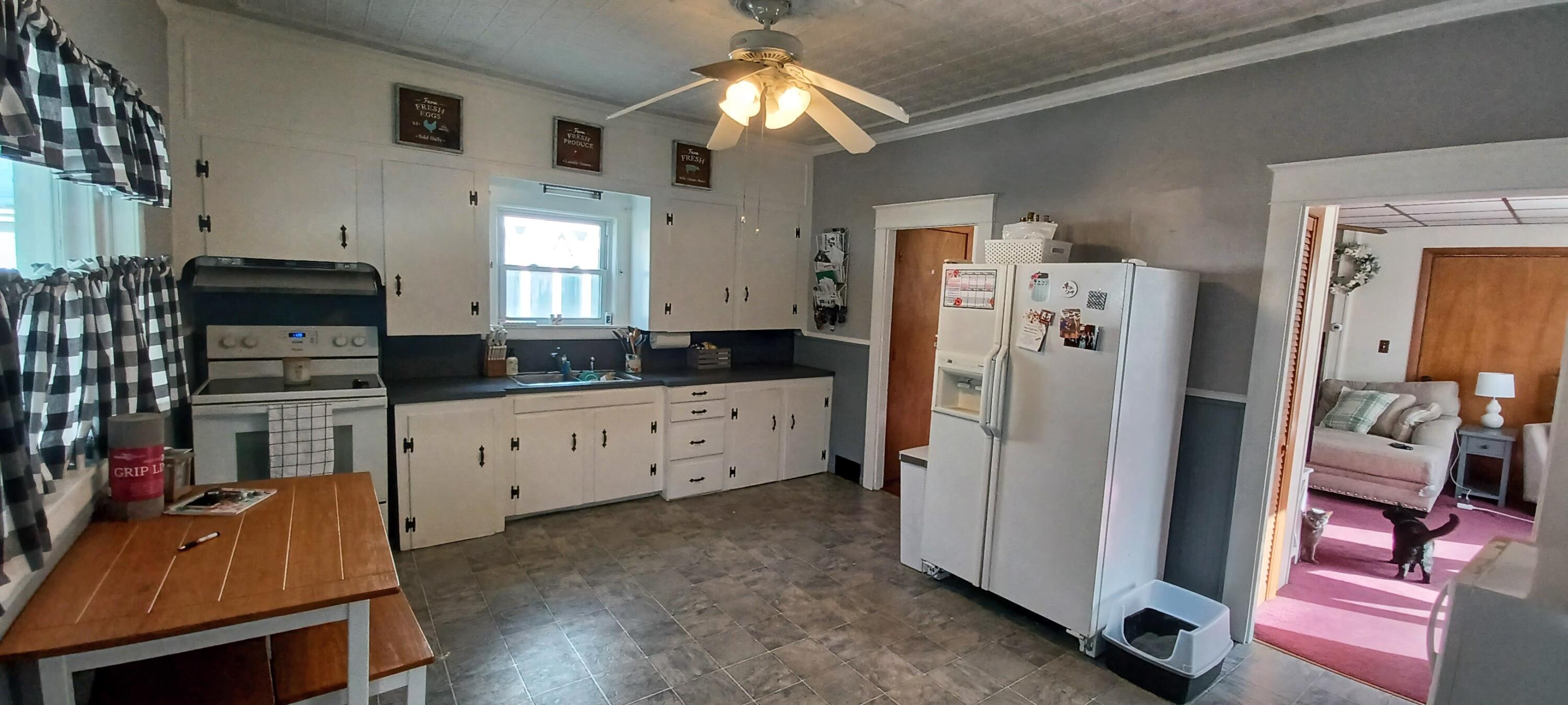 14 Rideout Avenue Lewiston, ME 04240 - Photo 6 of 24 20211028_112742