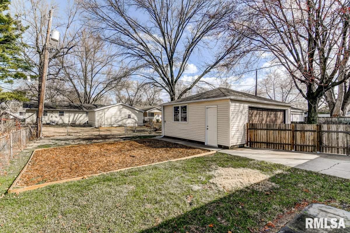 2325 Huntington Road Springfield, IL 62703 - Photo 31 of 31
