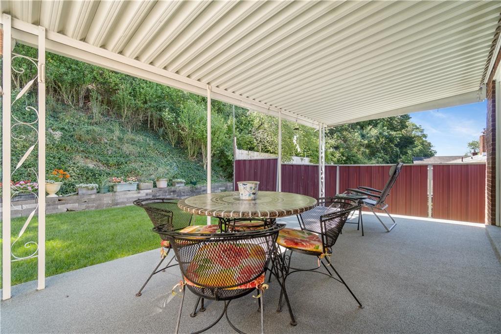 127 Parkedge Road Pittsburgh, PA 15220 - Photo 29 of 33 Gallery Image 29