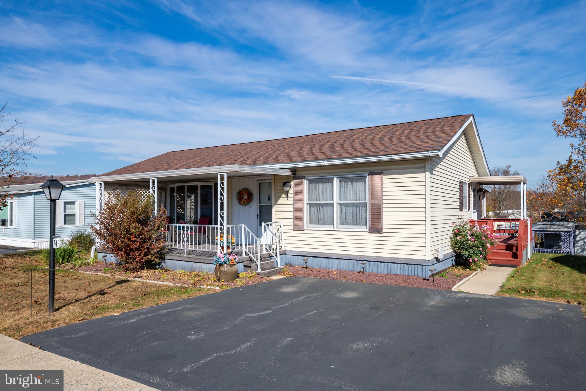 74 Stony Run Villiage Stevens, PA 17578 - Photo 2 of 20 Gallery Image 2
