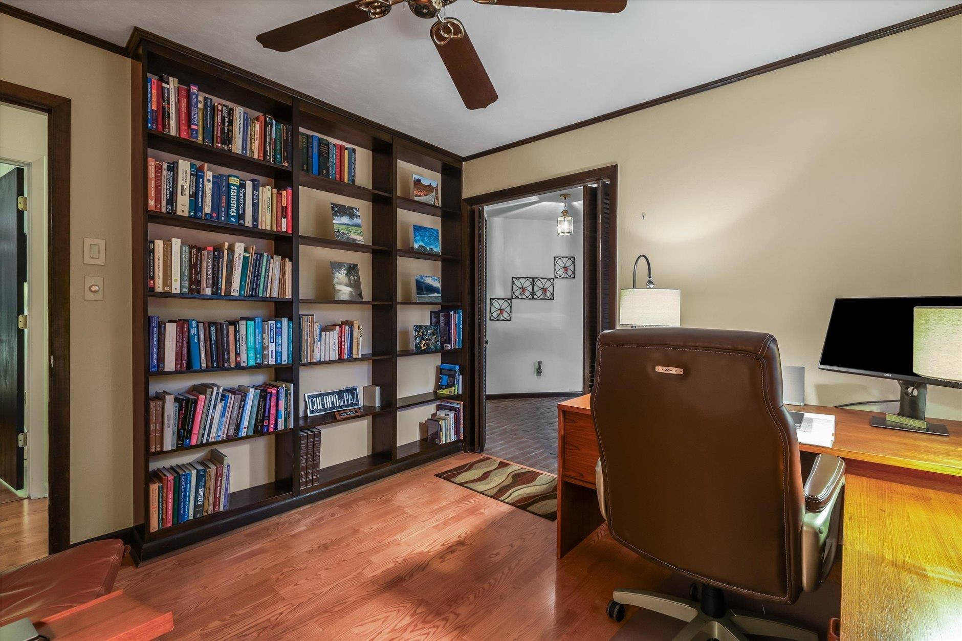 2424 Winthrop Road Tallahassee, FL 32308 - Photo 2 of 63