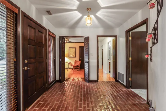 $600,000 | 2424 Winthrop Road, Tallahassee, FL 32308