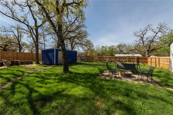 $350,000 | 301 Elm Avenue, Bryan, TX 77801