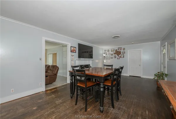 $350,000 | 301 Elm Avenue, Bryan, TX 77801