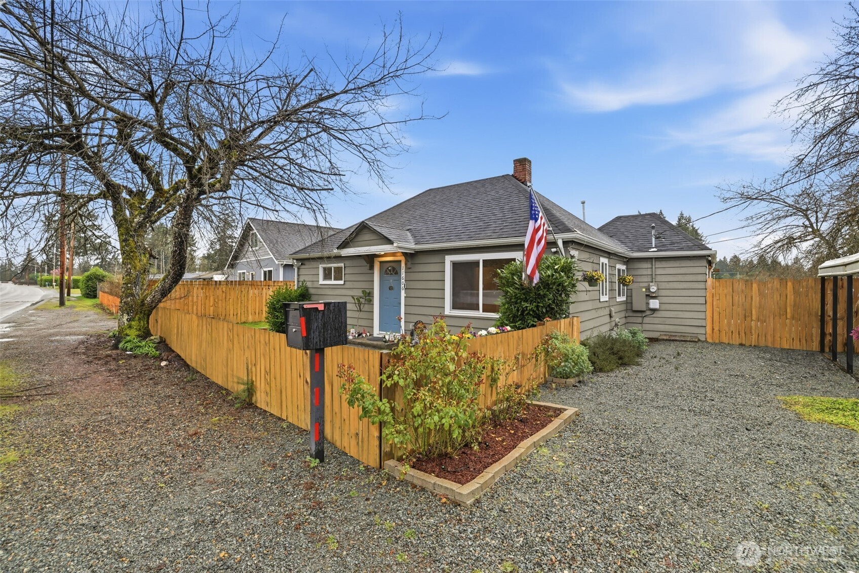 11606 Military Road Southwest Lakewood, WA 98498 - Photo 2 of 30