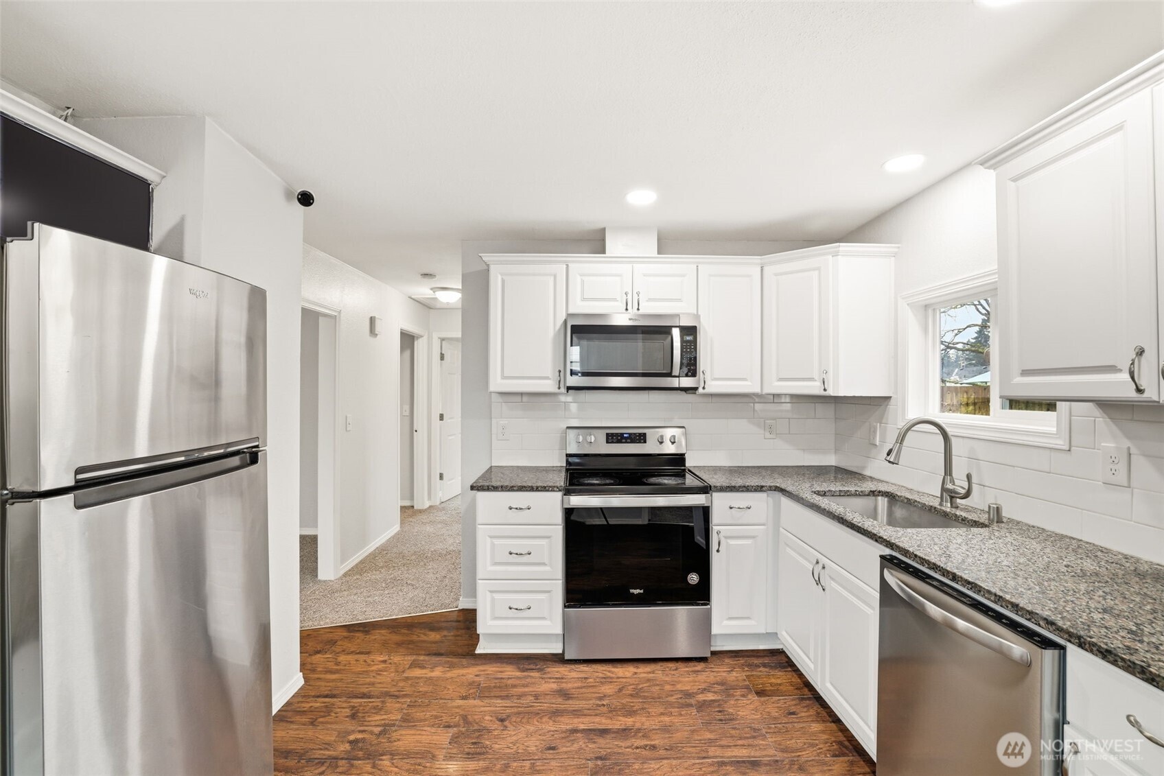 11606 Military Road Southwest Lakewood, WA 98498 - Photo 6 of 30