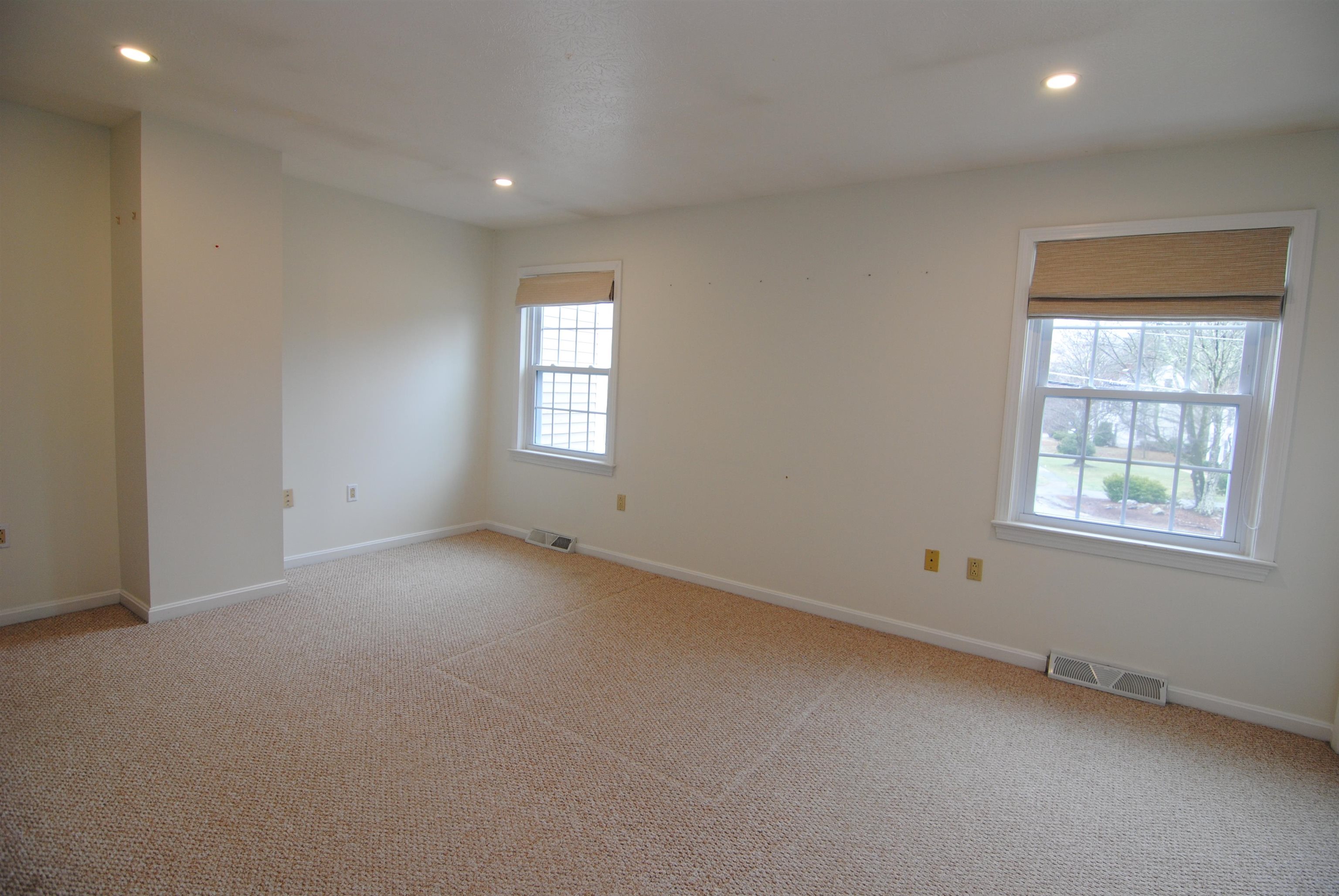5 Cadogan Way Nashua, NH 03062 - Photo 15 of 36