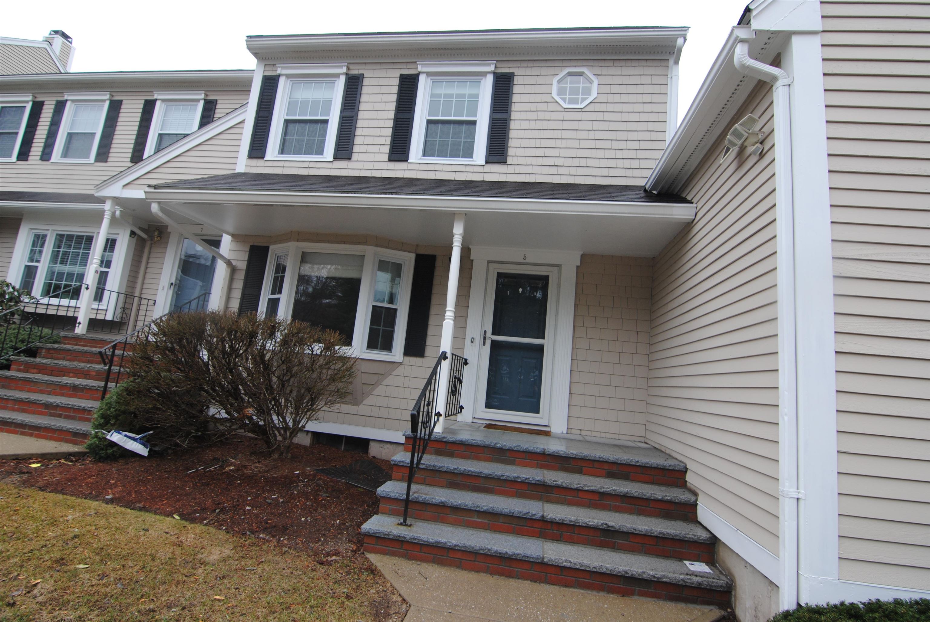 5 Cadogan Way Nashua, NH 03062 - Photo 33 of 36