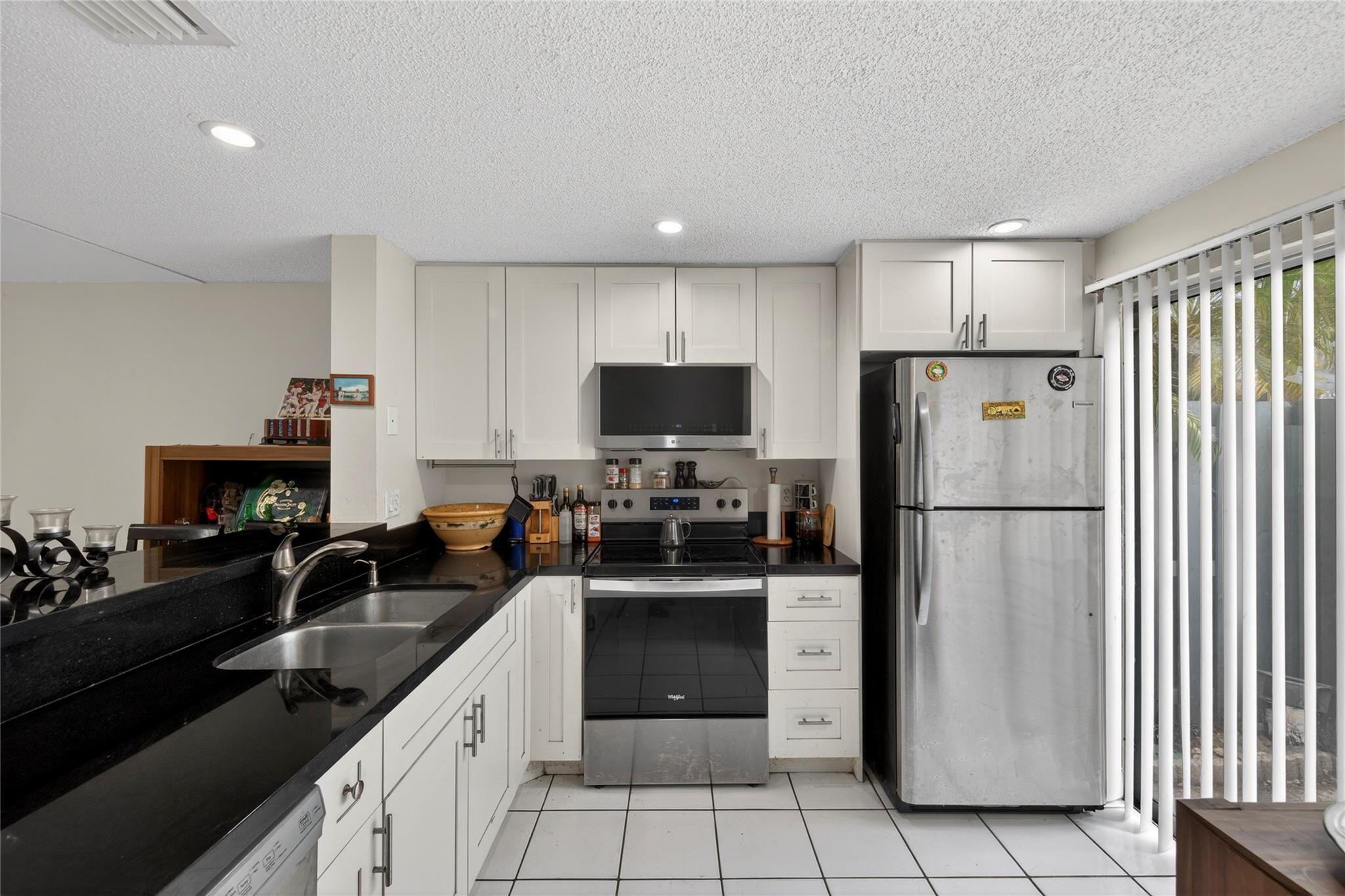 127 Southwest 3rd Street, Unit 127 Pompano Beach, FL 33060 - Photo 13 of 34 Photo 13
