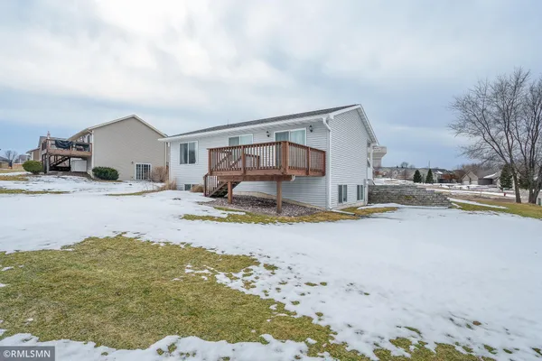 $350,000 | 3235 West Ridge Drive, Eau Claire, WI 54703
