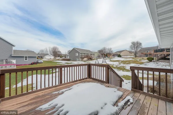 $350,000 | 3235 West Ridge Drive, Eau Claire, WI 54703
