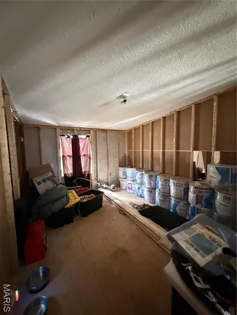 $159,900 | 1046 Wayne 372, Piedmont, MO 63957