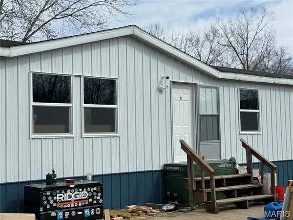 $159,900 | 1046 Wayne 372, Piedmont, MO 63957