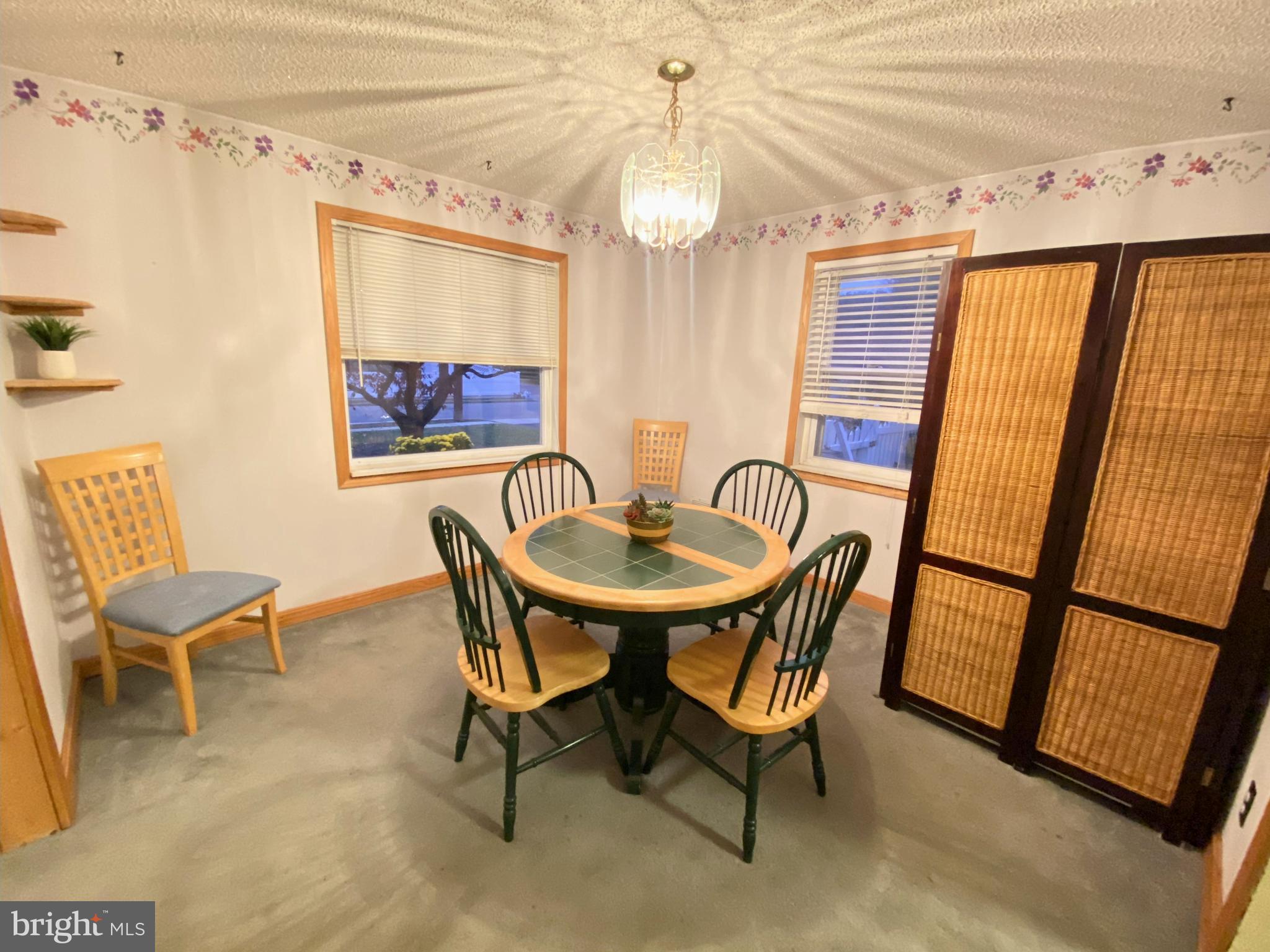 880 Quaint Street Secane, PA 19018 - Photo 7 of 30