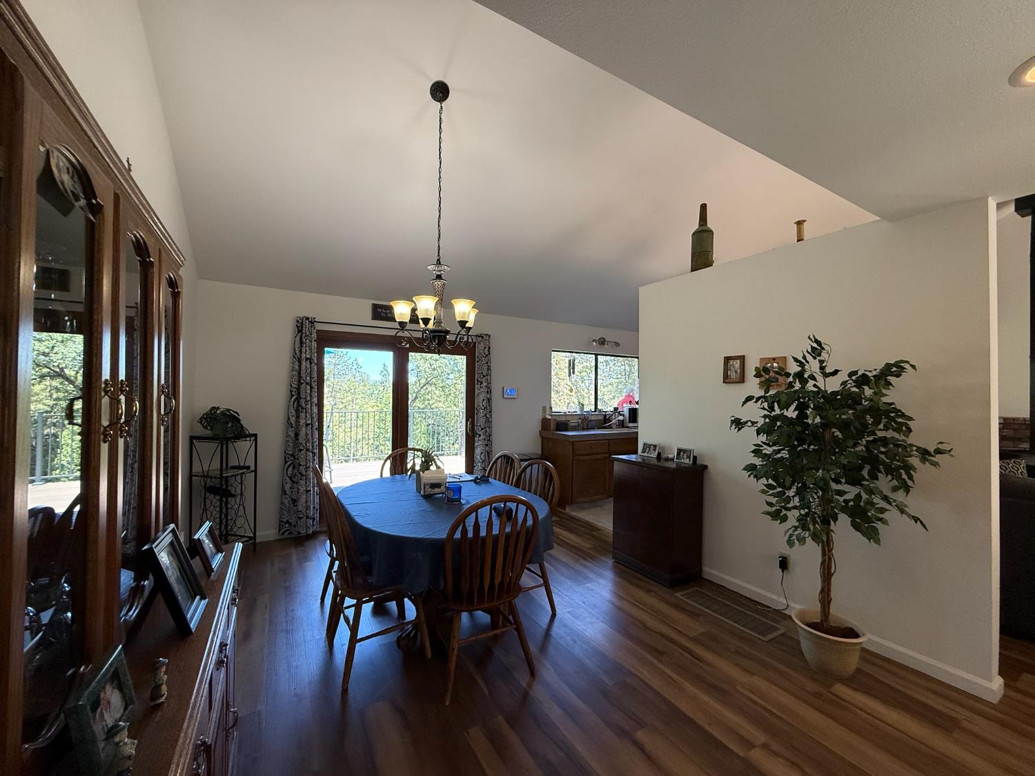 18110 Alexandra Way Grass Valley, CA 95949 - Photo 11 of 33