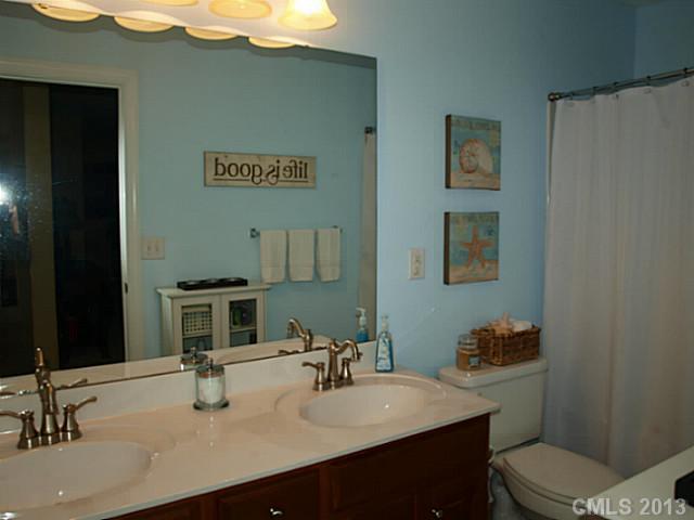 11139 Sandstone Road Charlotte, NC 28277 - Photo 14 of 16 Gallery Image 14
