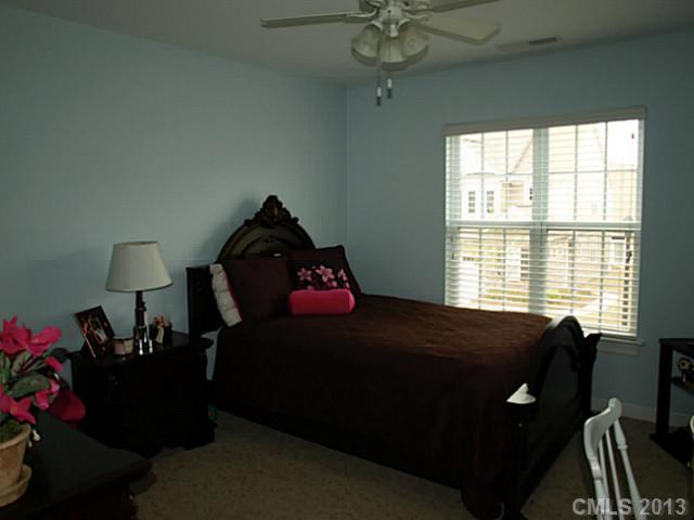 11139 Sandstone Road Charlotte, NC 28277 - Photo 15 of 16 Gallery Image 15