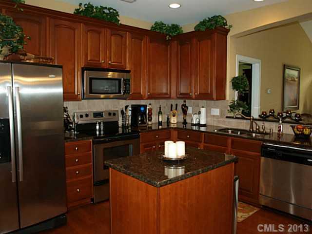 11139 Sandstone Road Charlotte, NC 28277 - Photo 3 of 16 Gallery Image 3