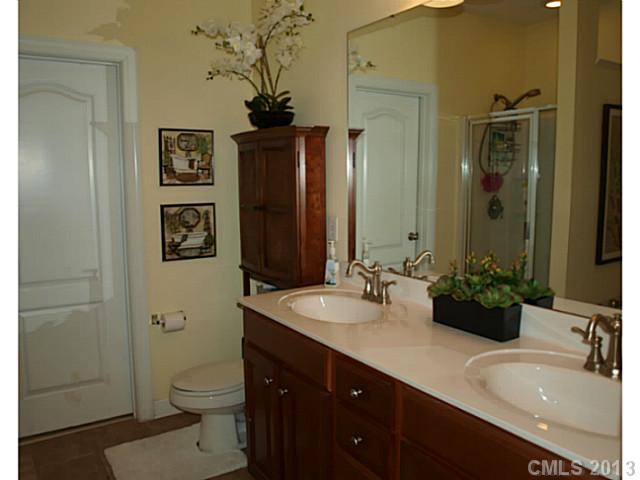 11139 Sandstone Road Charlotte, NC 28277 - Photo 10 of 16 Gallery Image 10
