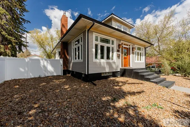 $486,000 | 355 6th Street, Idaho Falls, ID 83401
