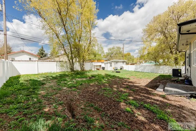 $486,000 | 355 6th Street, Idaho Falls, ID 83401