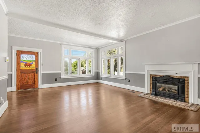 $486,000 | 355 6th Street, Idaho Falls, ID 83401