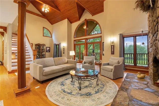 $819,000 | 16708 Clapp Road, Otisco, IN 47163