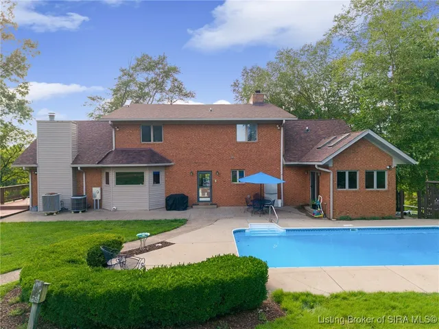 $819,000 | 16708 Clapp Road, Otisco, IN 47163