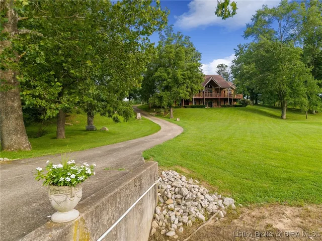 $819,000 | 16708 Clapp Road, Otisco, IN 47163