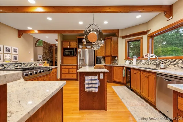 $819,000 | 16708 Clapp Road, Otisco, IN 47163