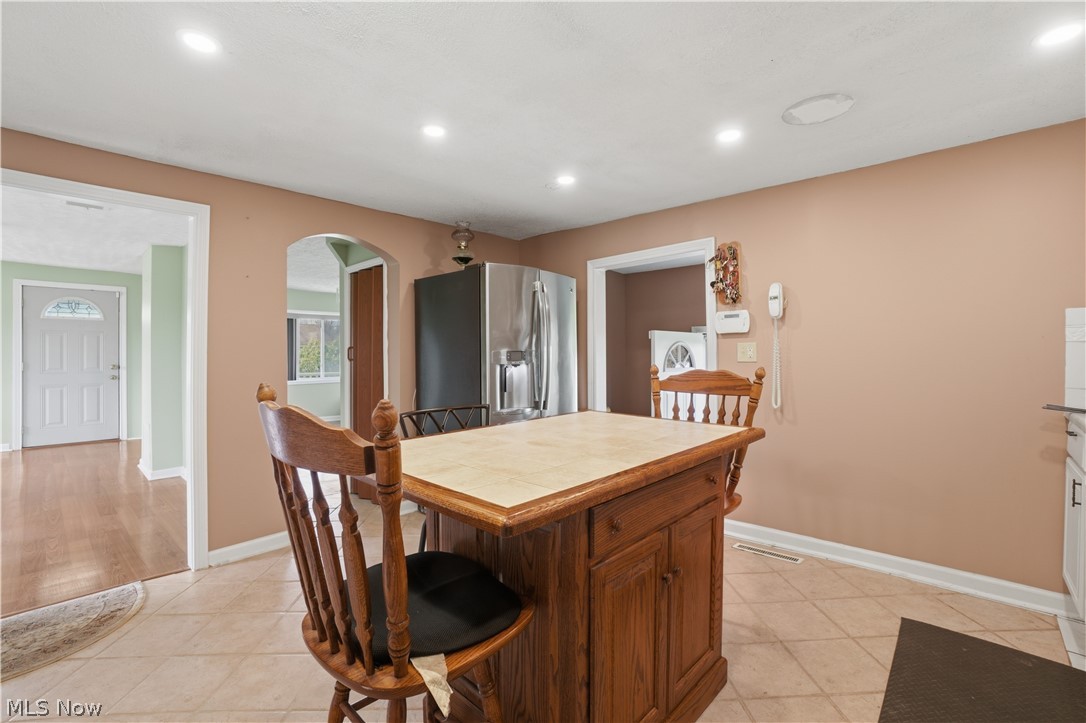 850 Clay Road Jefferson, OH 44047 - Photo 6 of 36