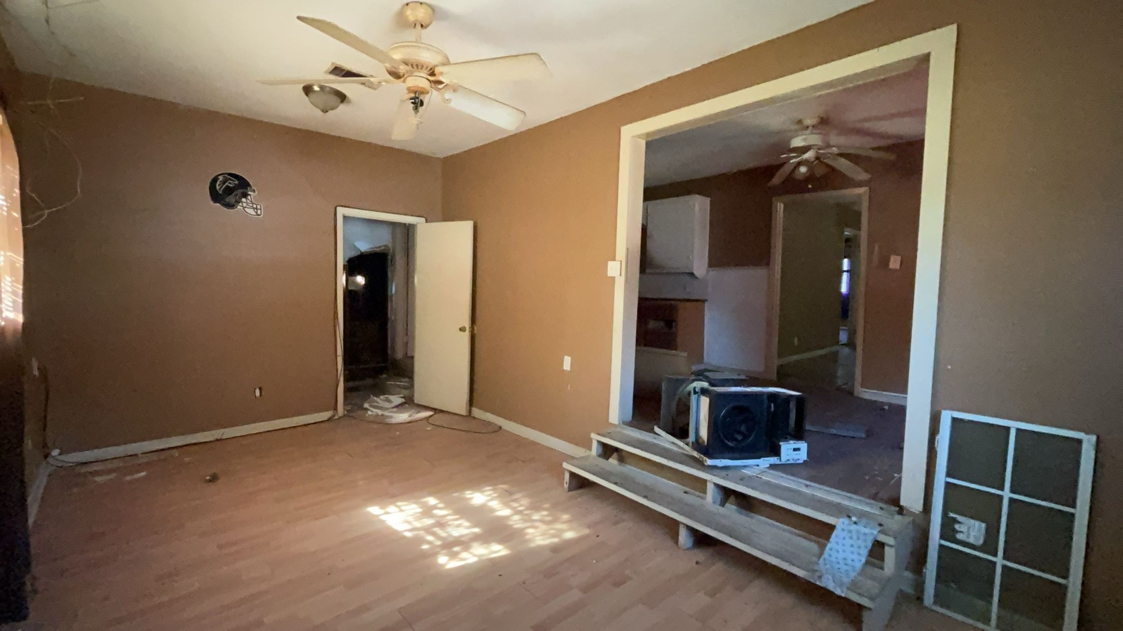 4490 Irene Street Beaumont, TX 77705 - Photo 6 of 15 Den