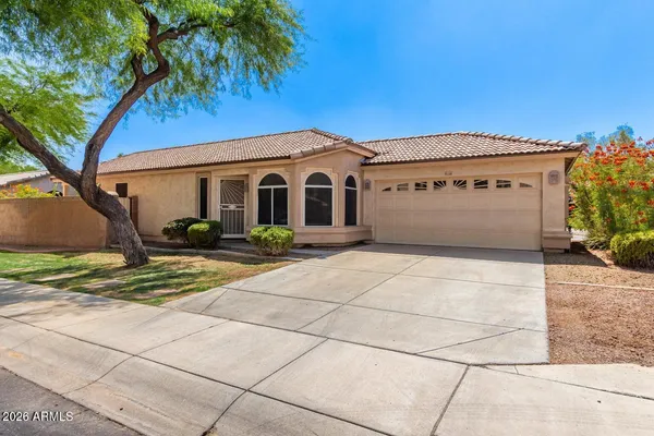 $2,100 | 2221 East Union Hills Drive, Unit 158, Phoenix, AZ 85024
