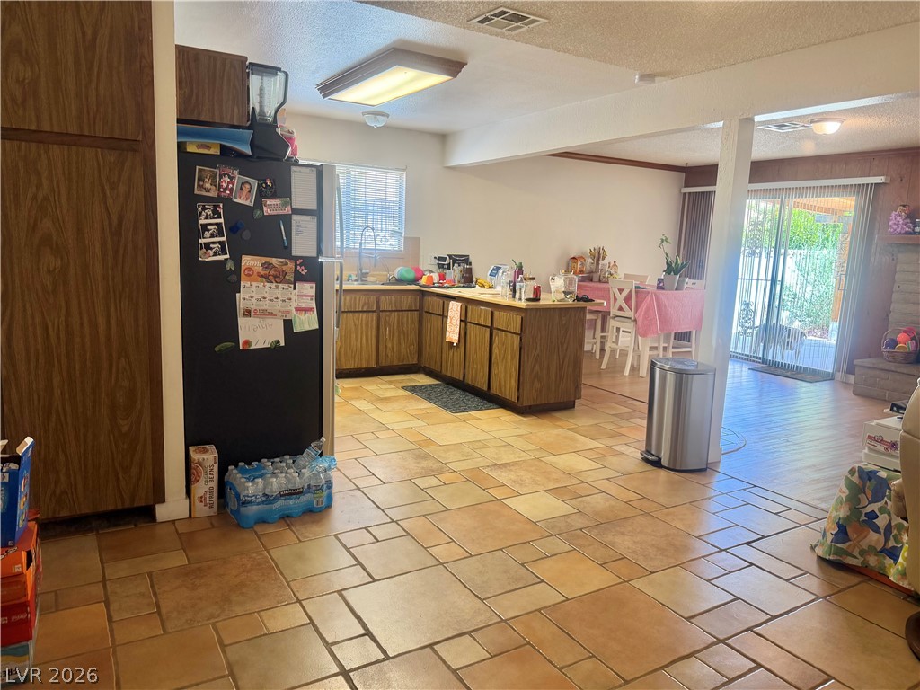 6461 West Viking Road Las Vegas, NV 89103 - Photo 17 of 18