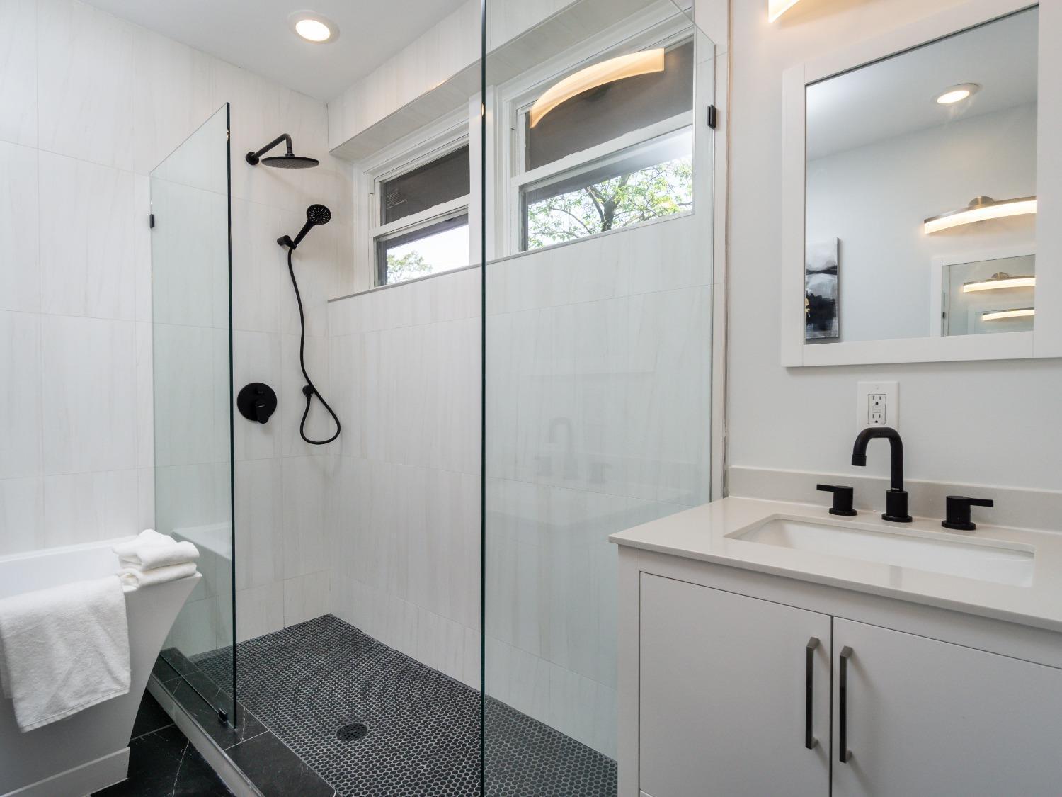 2152 Rice Street Cincinnati, OH 45202 - Photo 21 of 36 Gallery Image 21