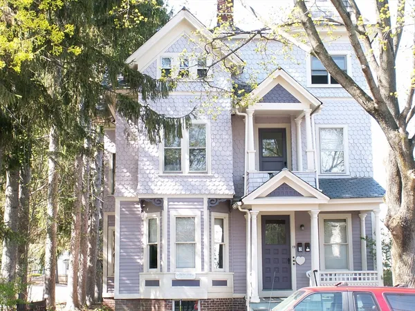 $865,000 | 19 Trumbull Road, Northampton, MA 01060